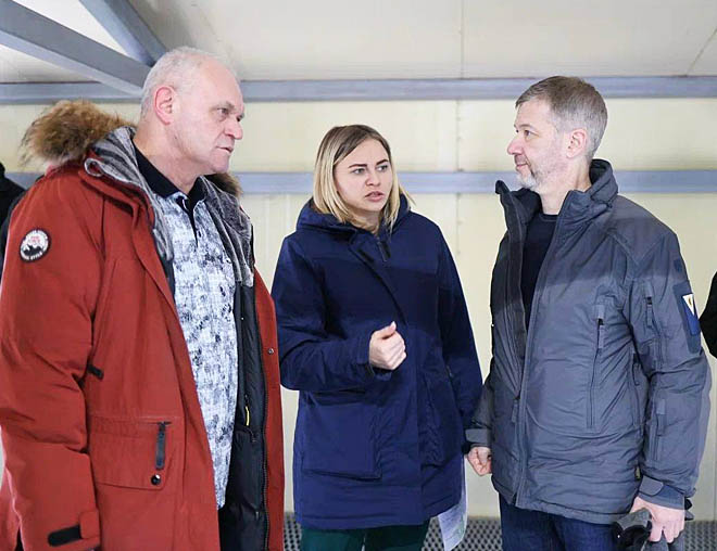 На объектах в Угольках 