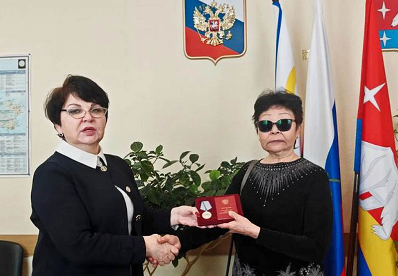 Награду передали семье героя