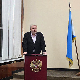 С отставкой согласились