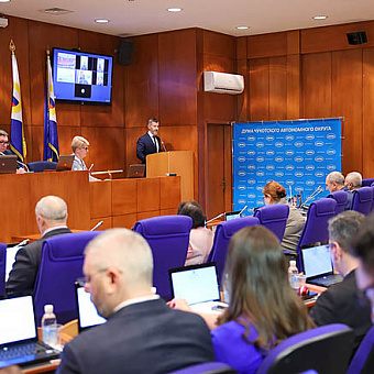 По заслугам и почёт