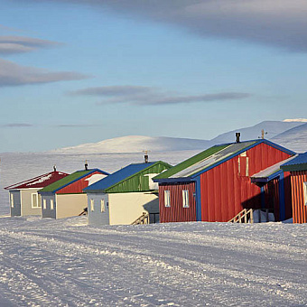 И общине, и селу